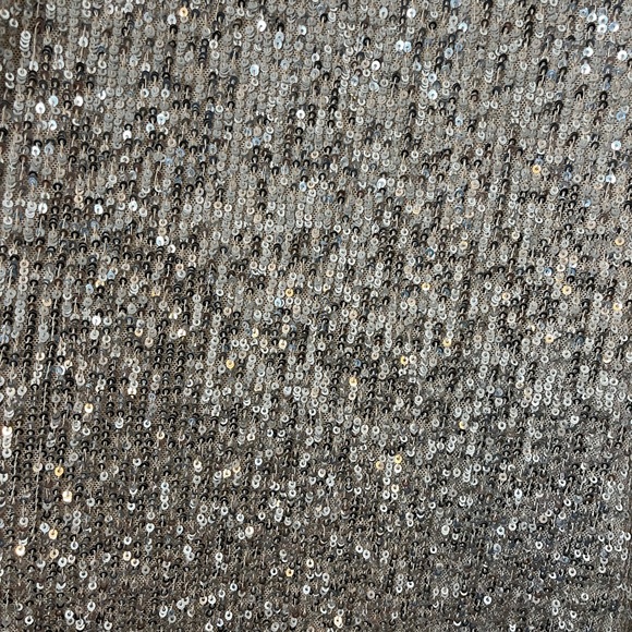 NWT Cable & Gauge Sequin Top 🔥 - Picture 4 of 4